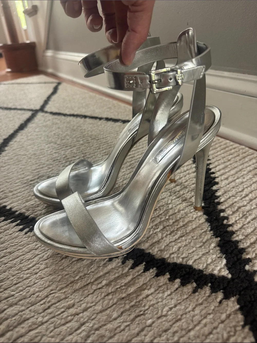 BCBG Maxazria Ma-finite Silver Strappy High Heel Sandals 10